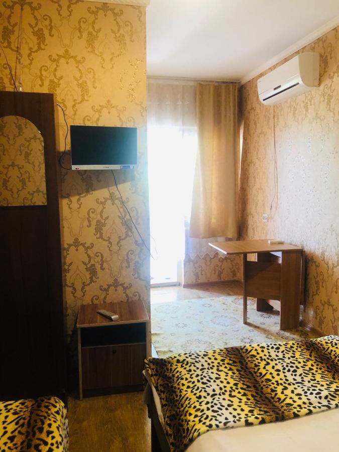 Гостевой Дом «Лиза» Hotel Gagra Ngoại thất bức ảnh