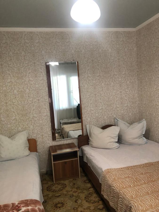 Гостевой Дом «Лиза» Hotel Gagra Ngoại thất bức ảnh